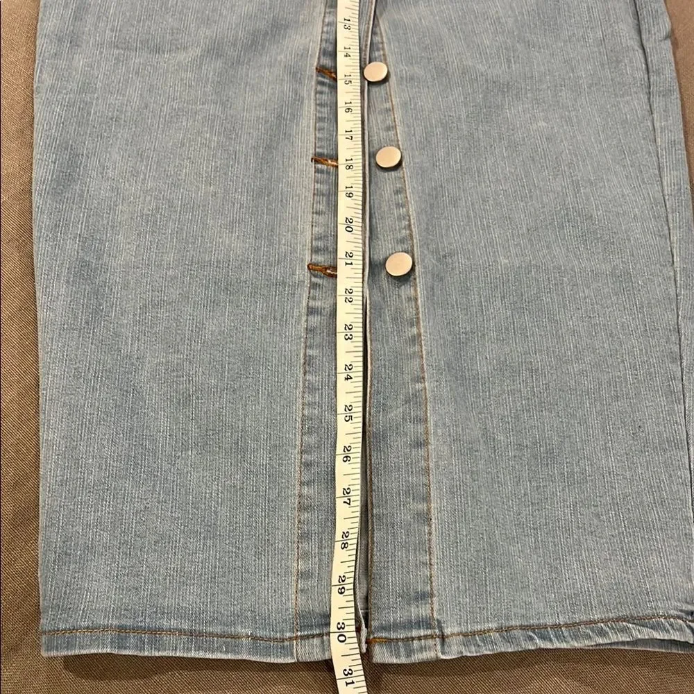 SHEIN Light Blue Button-Front Denim Pencil Skirt - Picture 4 of 6